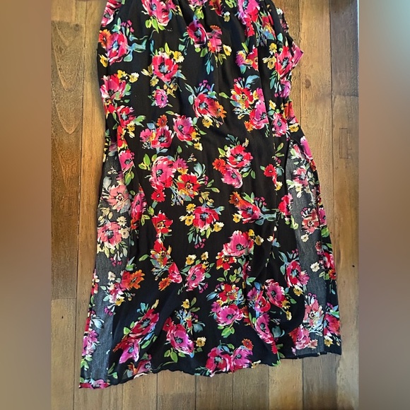 ONE CLOTHING Black with red and pink Floral Off-Shoulder Dress - Picture 11 of 11